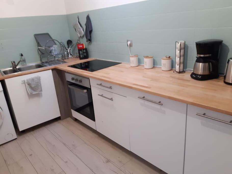 Charmante Maison Renovee, Proche Lac Et Centre-Ville 伊瑟茹尔丹 外观 照片