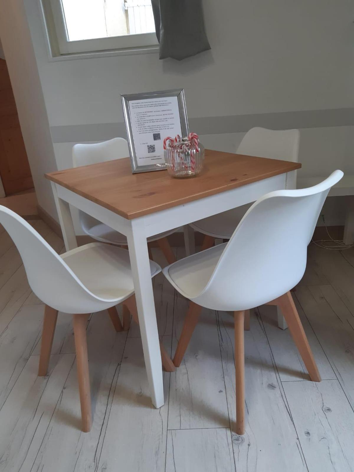 Charmante Maison Renovee, Proche Lac Et Centre-Ville 伊瑟茹尔丹 外观 照片